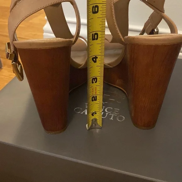 Vince Camuto Wedges - Picture 4 of 5